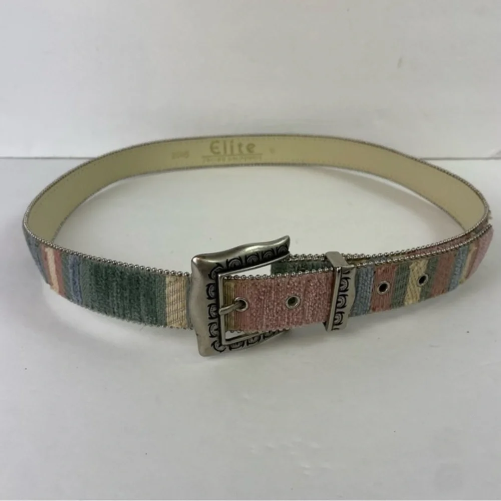 Vintage 80s Multicolored Tapestry Belt‎